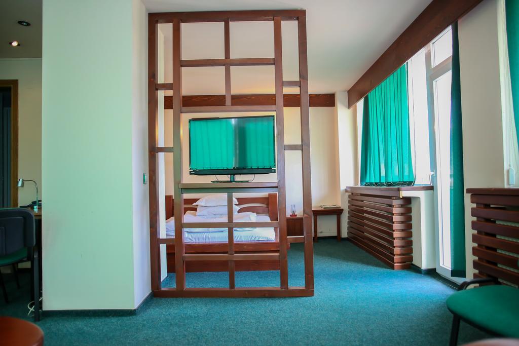 Hotel Silva Vatra Dornei Exterior photo
