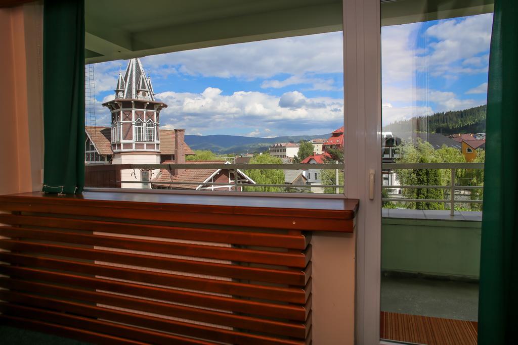 Hotel Silva Vatra Dornei Exterior photo